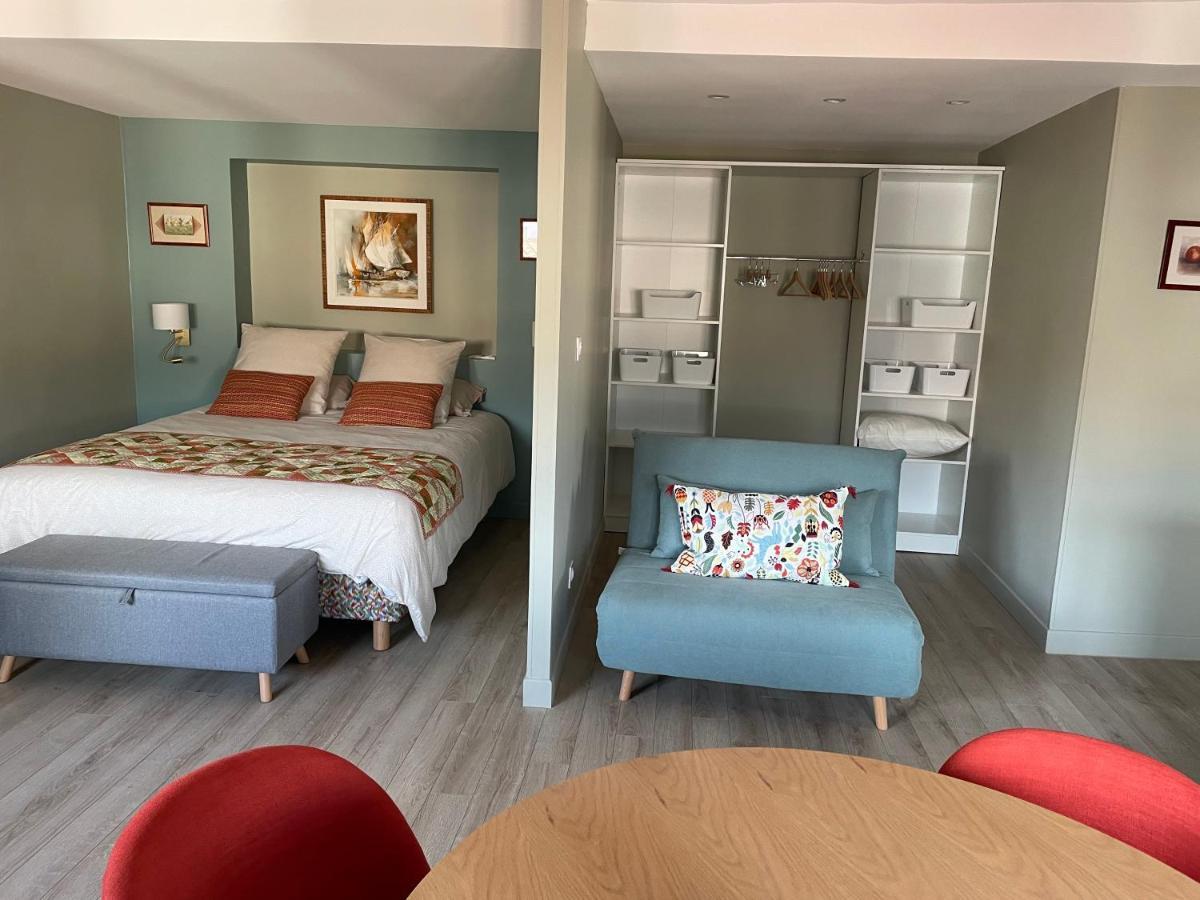Au cœur du vieux Toulon au calme appartement rénové climatisé confortable étage élevé avec ascenseur proche parking et toutes commodités Exterior foto